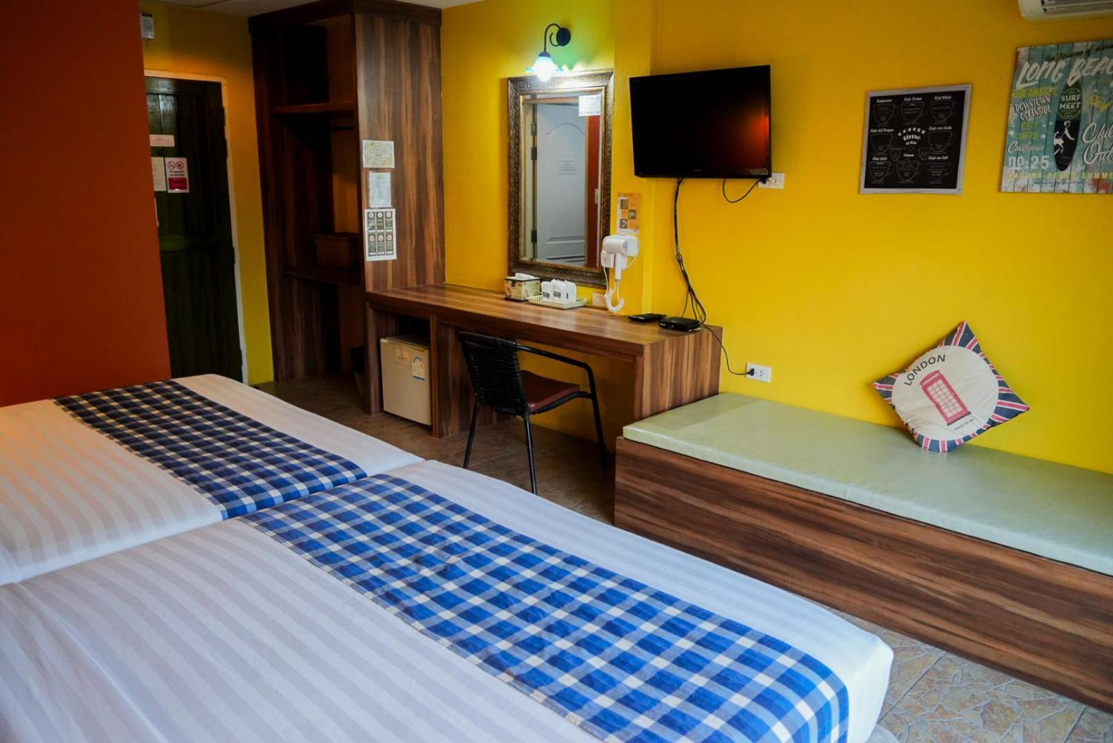 The Castello Resort Koh Larn Zimmer foto