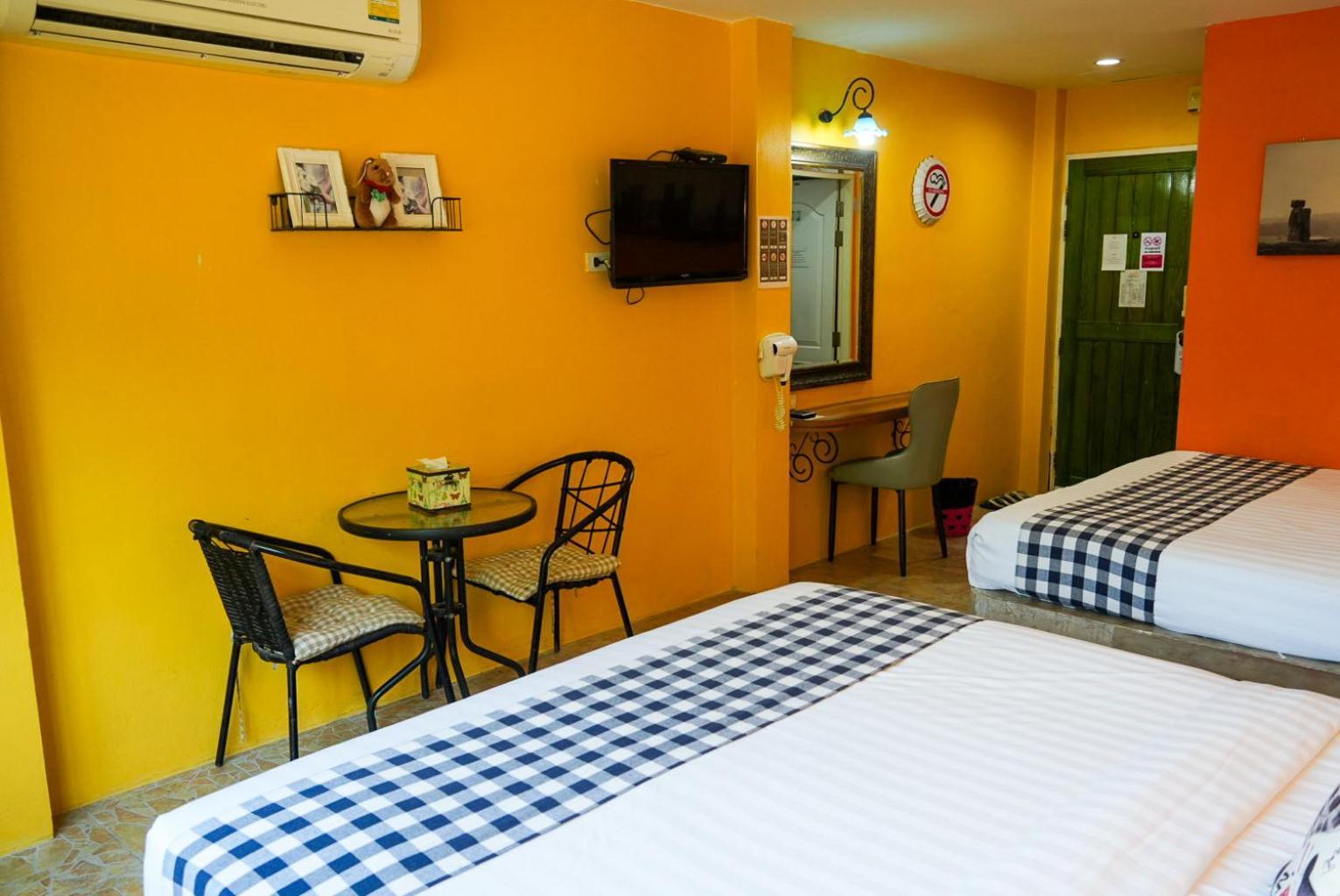The Castello Resort Koh Larn Zimmer foto